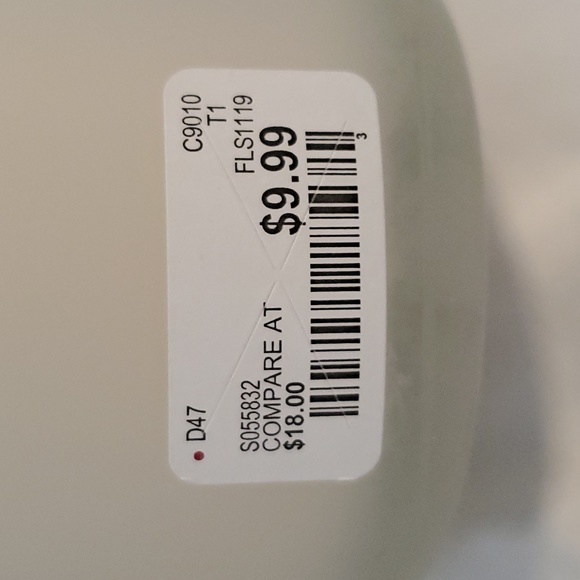 HAPPY HANUKKAH Scented Candle - Picture 4 of 5